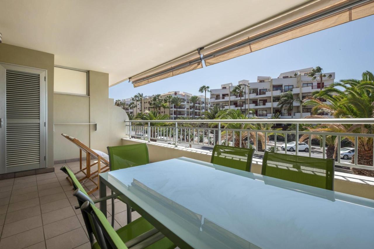 Apartamento Marina Арона Екстер'єр фото