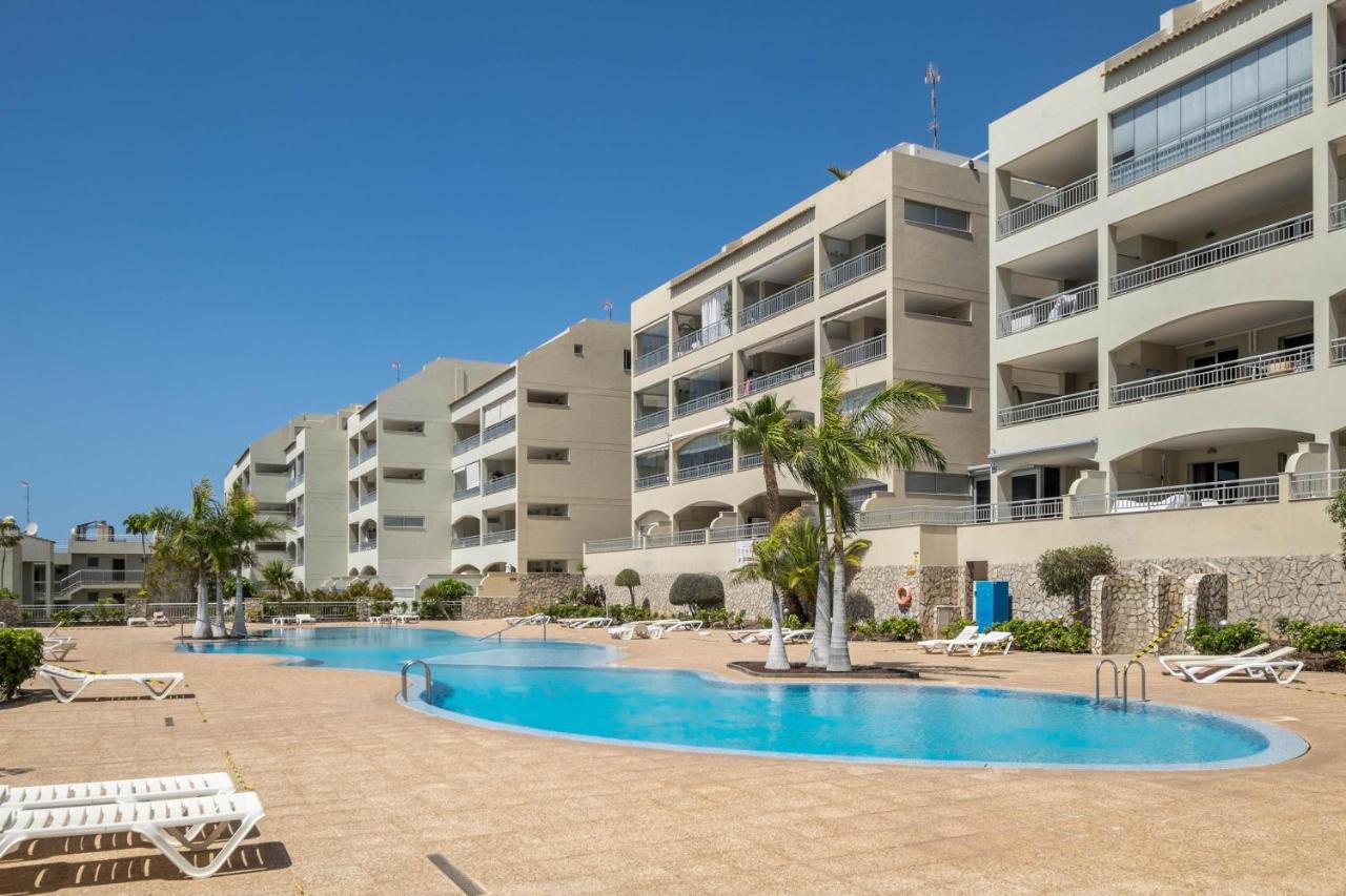 Apartamento Marina Арона Екстер'єр фото